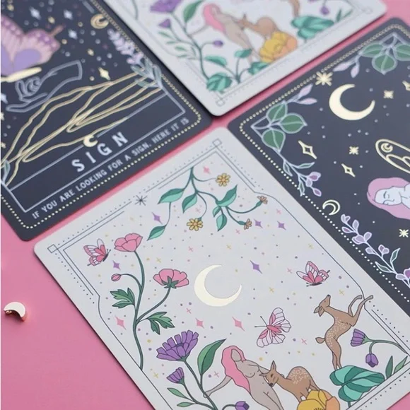 Moon Witch Oracle Cards - Picture 4 of 6